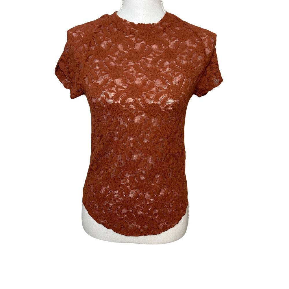 Women’s Lace Short Sleeve Top - Rust